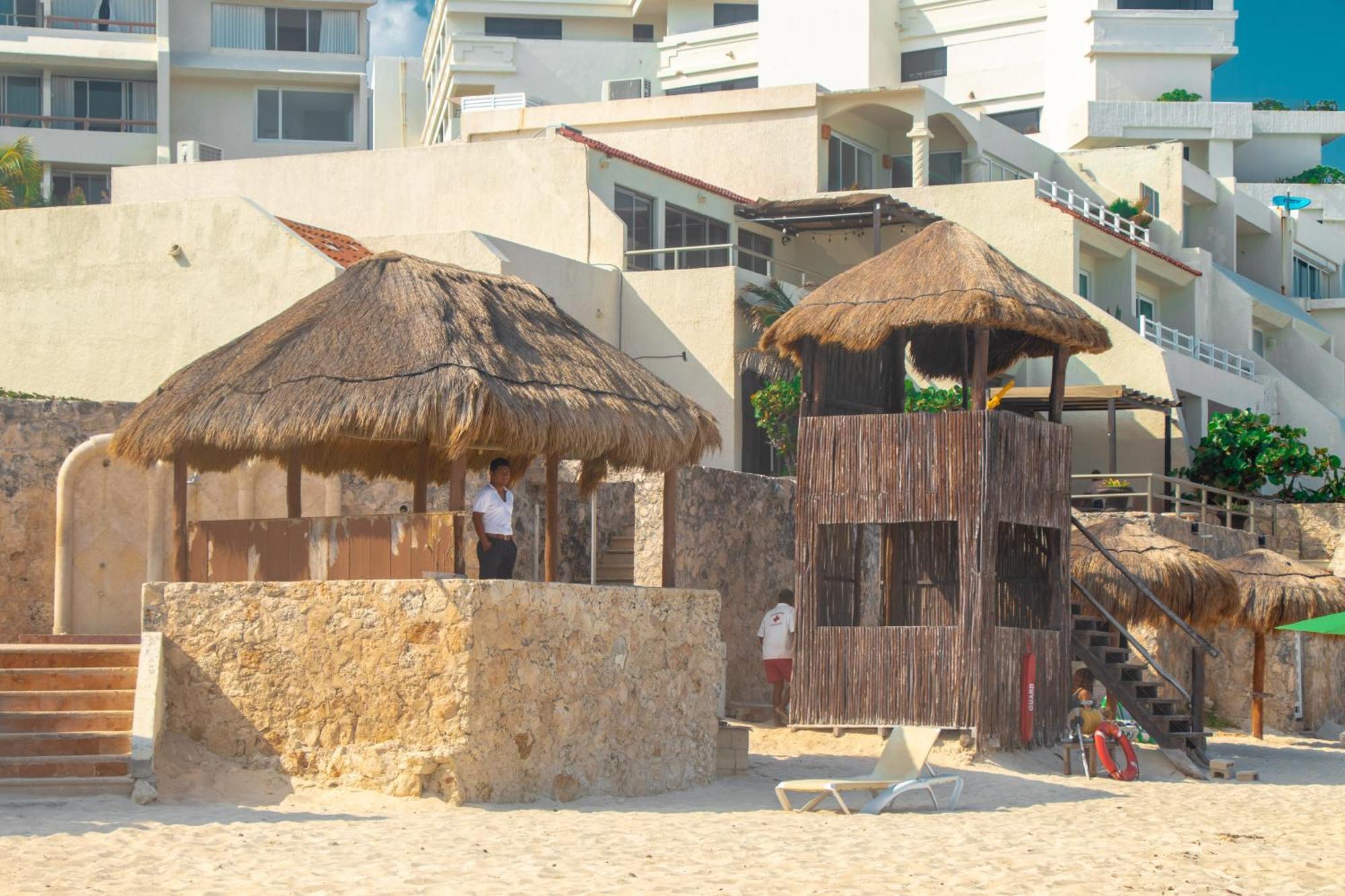 Beachfront Apartments Cancún Exterior foto